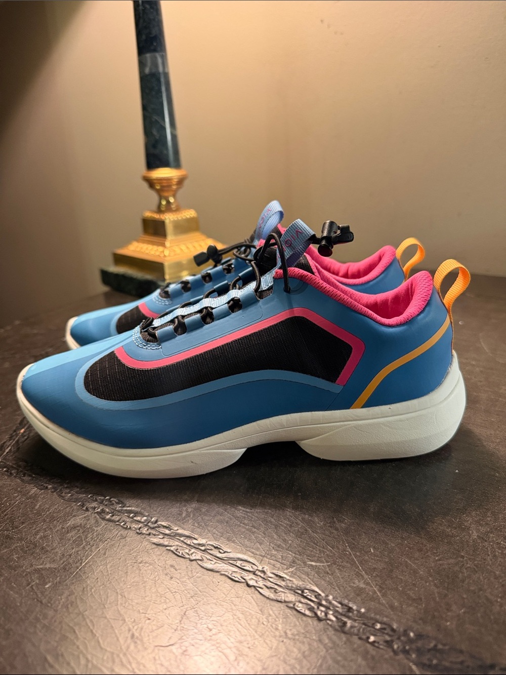 VIONIC Women Blue and Pink Athletic Sneakers 👟